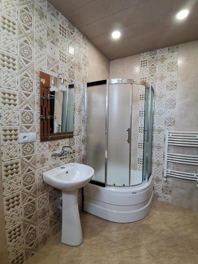 Guest House Eden Tbilisi Esterno foto
